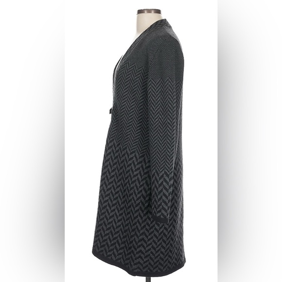 Soft Surroundings Black & Gray Chevron Long Cardigan - Picture 4 of 6